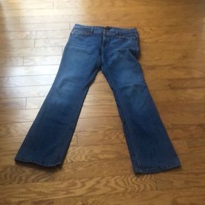 White House Black Market